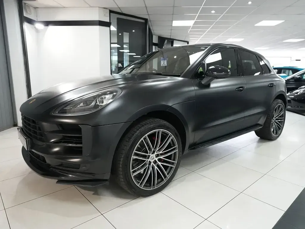 Used Porsche Macan 354 HP (260 kW) 2019 Black SUV