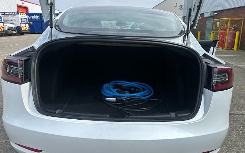 Used Tesla Model 3 Long Range AWD 258 kW (351 HP) 2023 Sedan