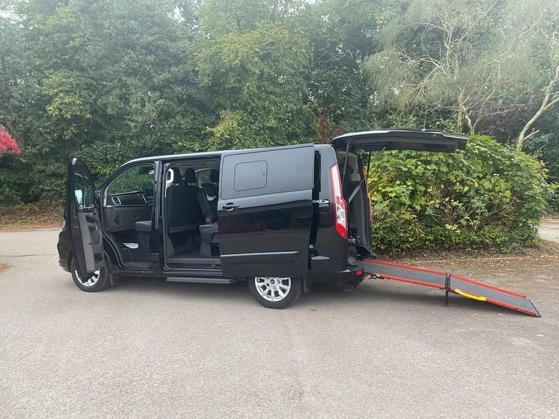 Black Used 2019 Ford Tourneo Titanium MPV | £17,950 (A bit pricey) - Image 1/4