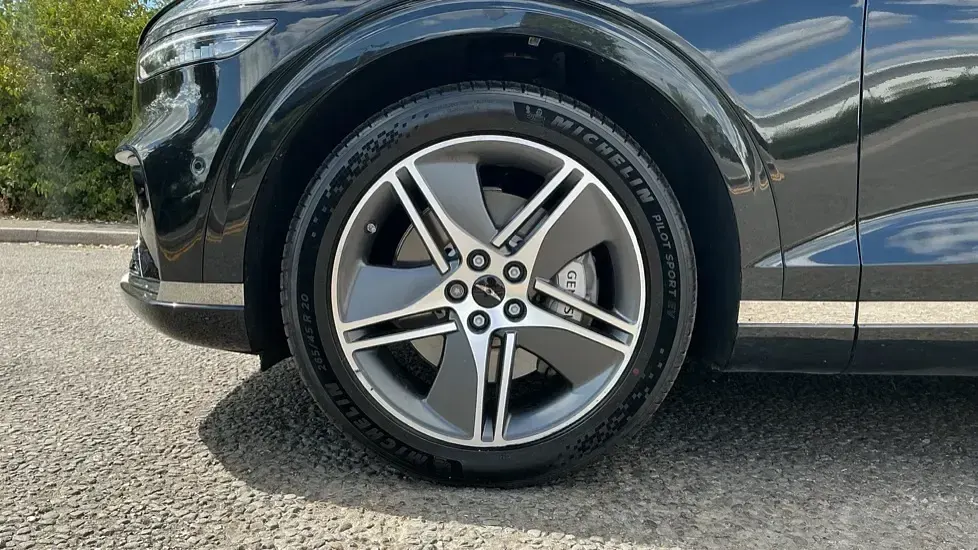 Used Genesis GV70 360 kW (490 HP) 2025 Black SUV