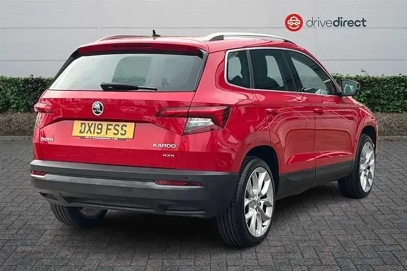 Used Skoda Karoq 150 HP (110 kW) 2019 Red SUV