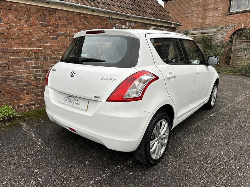 Used Suzuki Swift SZ3 2016 White Hatchback