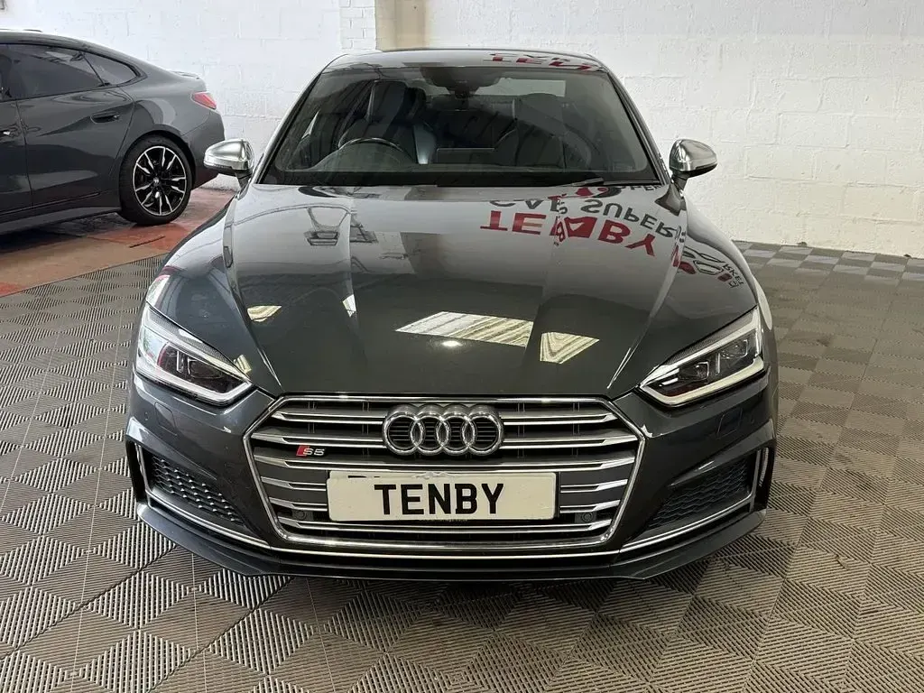 Used Audi S5 S-Line 354 HP (260 kW) 2018 Grey Coupe
