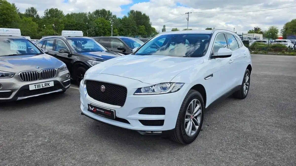 Usado Jaguar F-Pace Portfolio 2018 Branco SUV