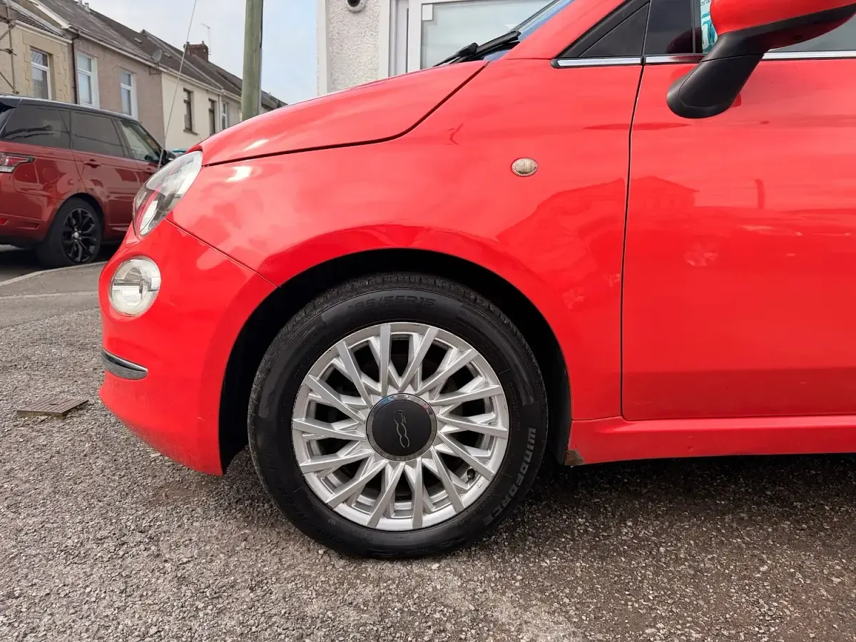 Used Fiat 500 Lounge 69 HP (50 kW) 2016 Pink Hatchback