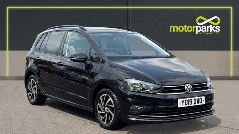 Black Used 2019 VW Golf Sportsvan Match MPV | £14,750 (Fair price) - Image 1/4