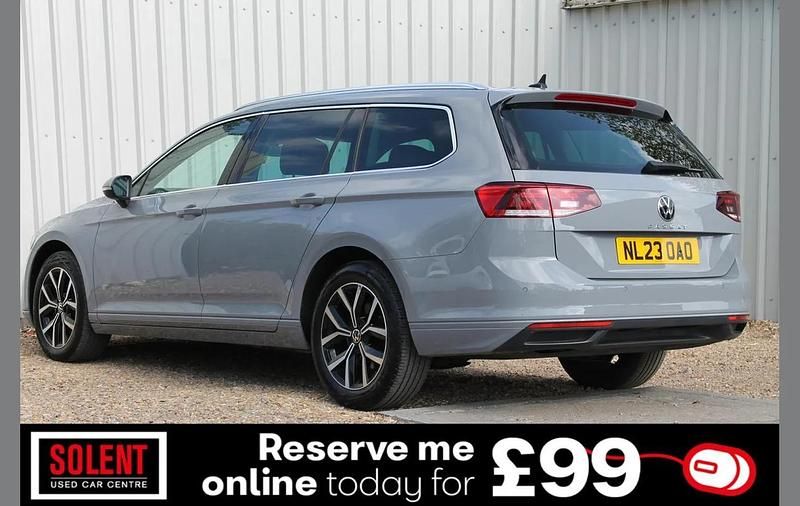 Used VW Passat SEL 147 HP (108 kW) 2023 Grey Estate