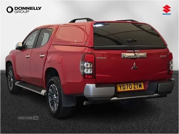 Used Mitsubishi L200 Warrior 150 HP (110 kW) 2020 Red Pickup