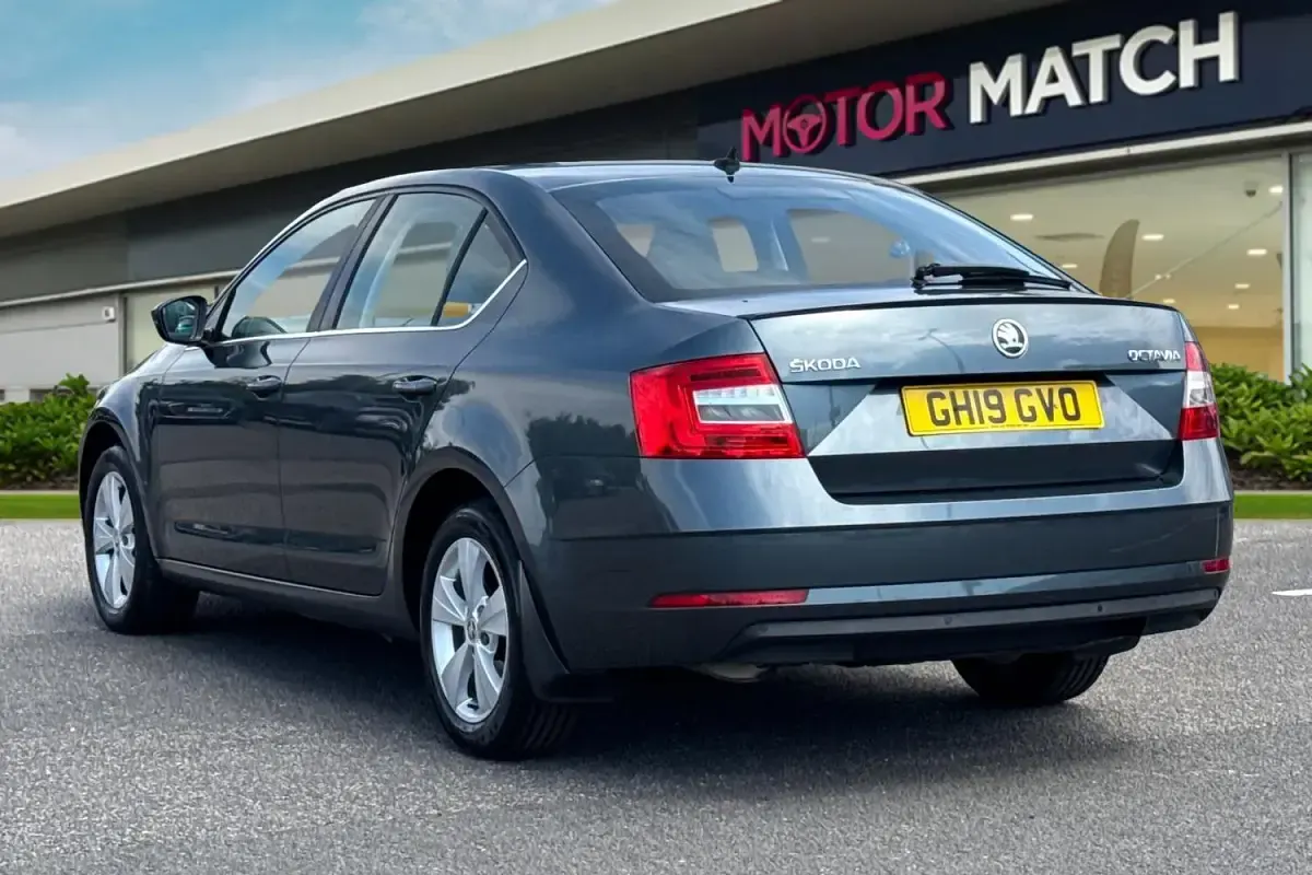 Used Skoda Octavia SE Technology 150 HP (110 kW) 2019 Grey Hatchback