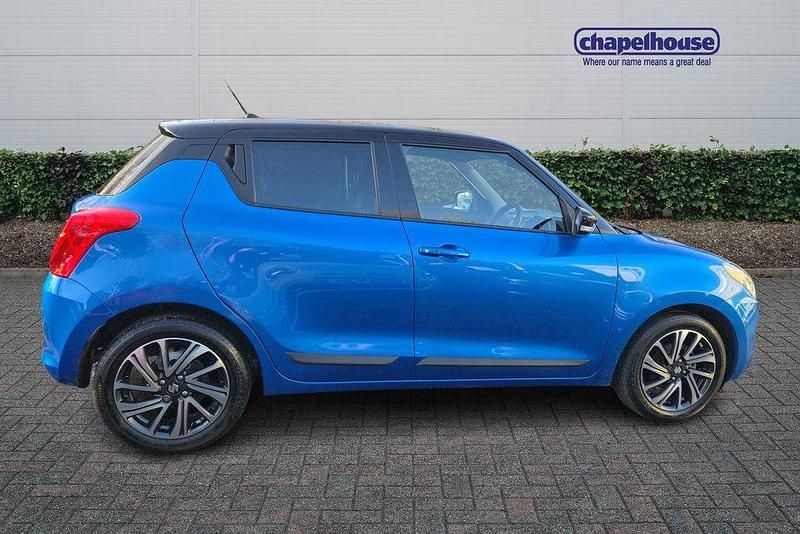 Usado Suzuki Swift SZ5 2023 Azul Citadino