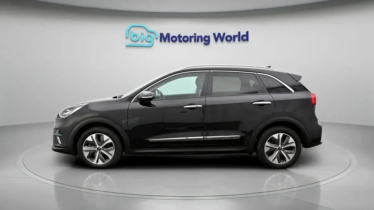 Used Kia e-Niro Plus 147 kW (201 HP) 2020 Black SUV