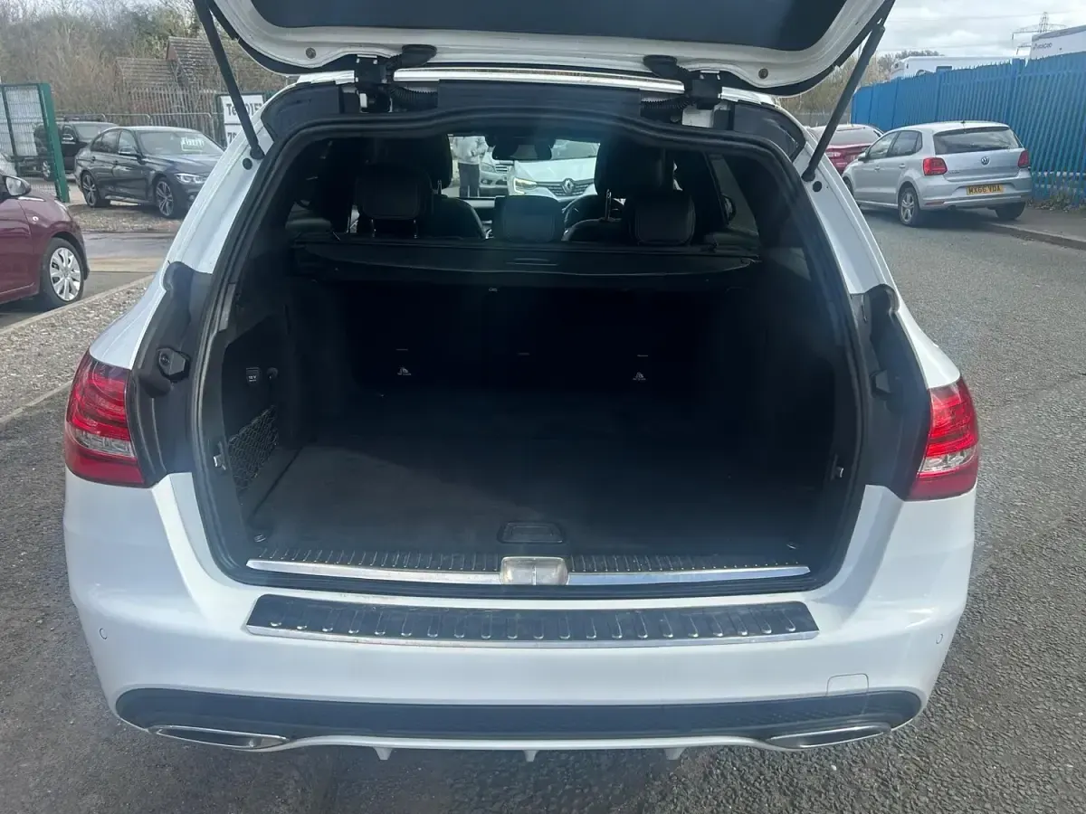Used Mercedes C250 AMG Line Premium 2017 White Estate