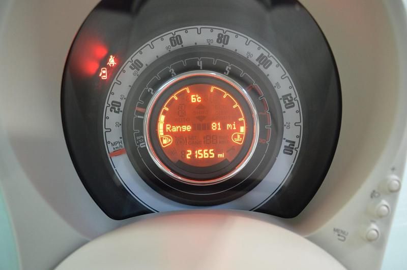 Used Fiat 500 Lounge 69 HP (50 kW) 2018 Green Hatchback