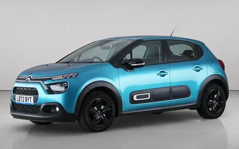 Used Citroën C3 PureTech 83 HP (61 kW) 2022 Blue Hatchback