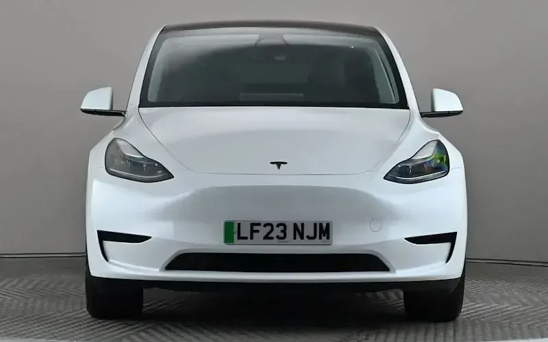 Used Tesla Model Y Standard Range 219 kW (299 HP) 2024 SUV