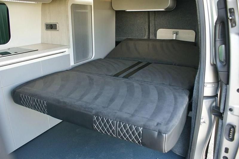 Used Mercedes Vito 163 HP (119 kW) 2018 Silver Van