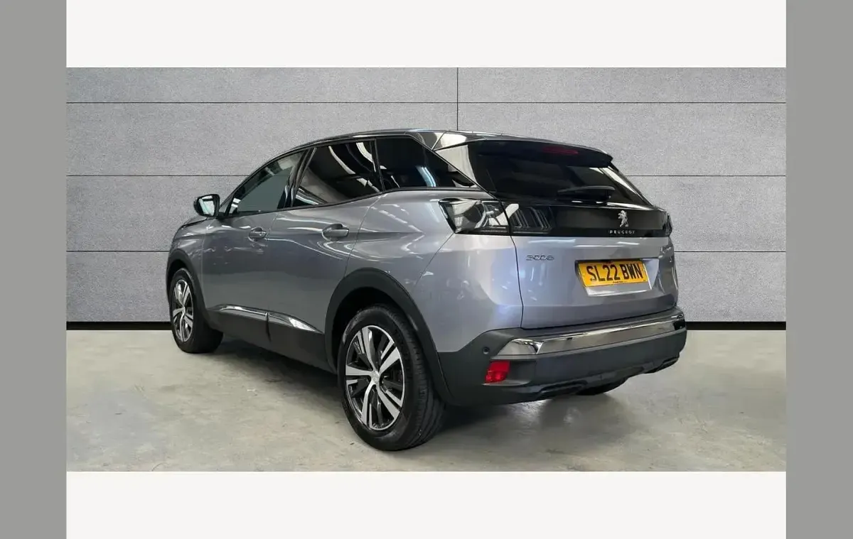 Used Peugeot 3008 Allure 131 HP (96 kW) 2022 Grey SUV