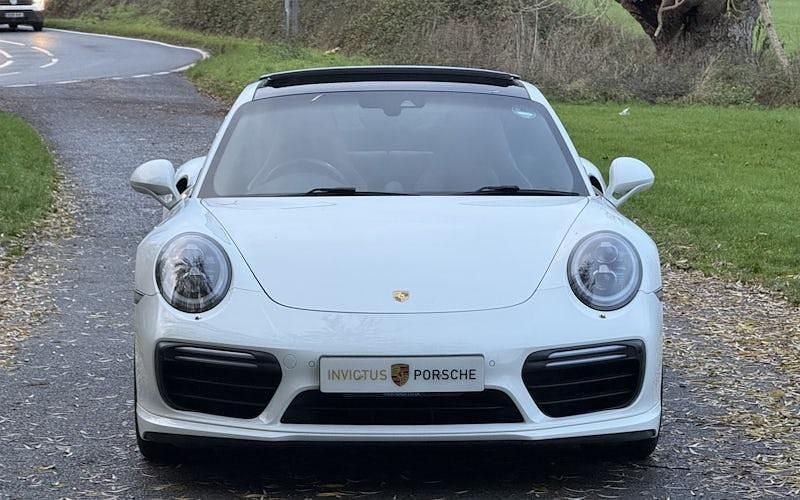 Used Porsche 911 Turbo 581 HP (427 kW) 2017 Coupe