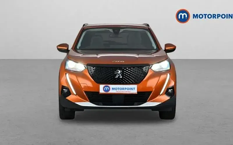 Used Peugeot 2008 Allure Premium 131 HP (96 kW) 2022 SUV