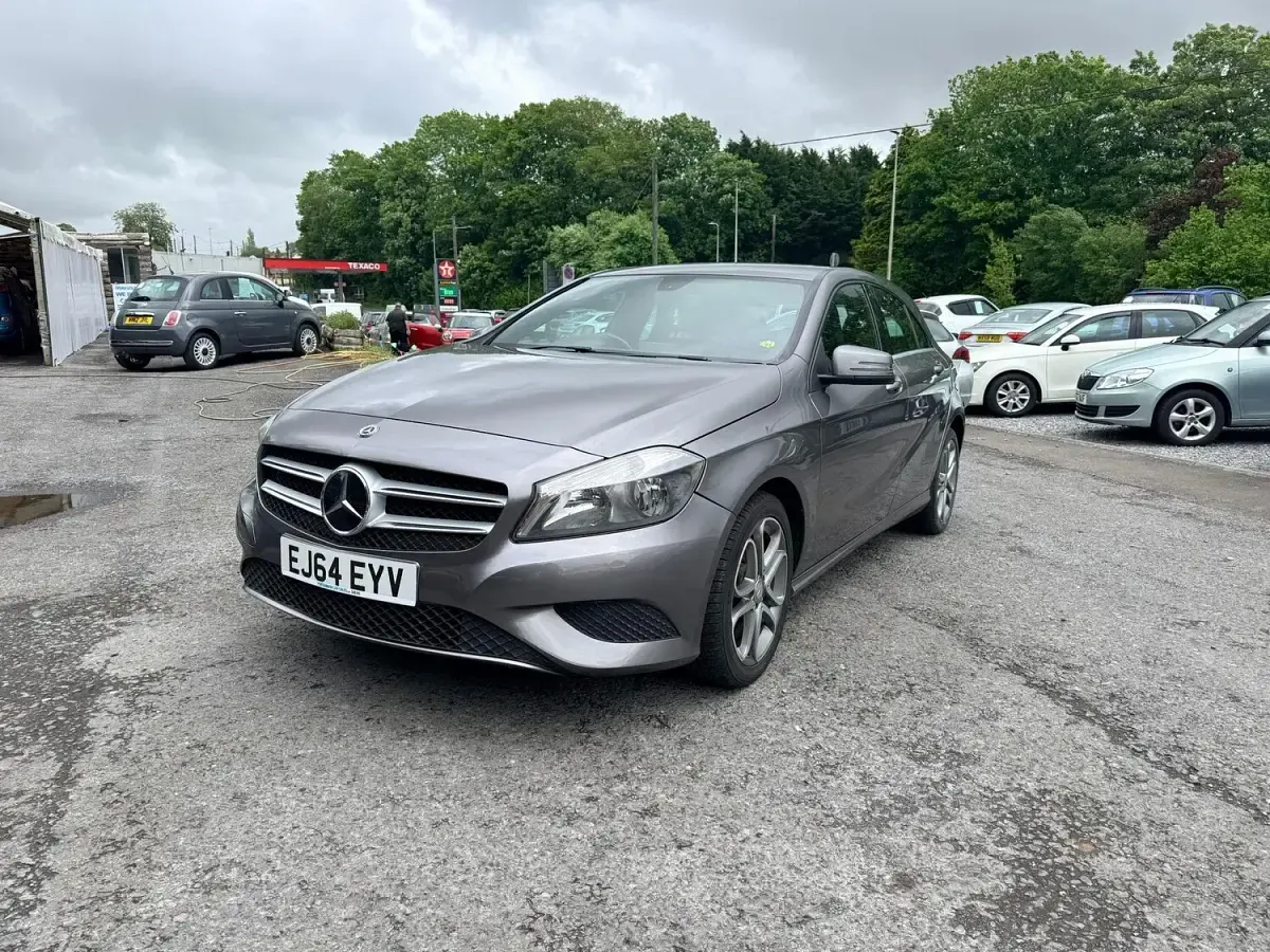 Used Mercedes A180 109 HP (80 kW) 2014 Grey Hatchback
