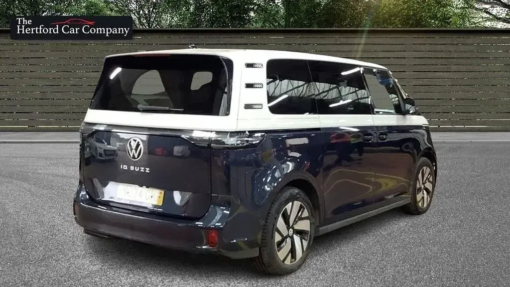 Used VW ID. Buzz Pro 150 kW (204 HP) 2024 MPV