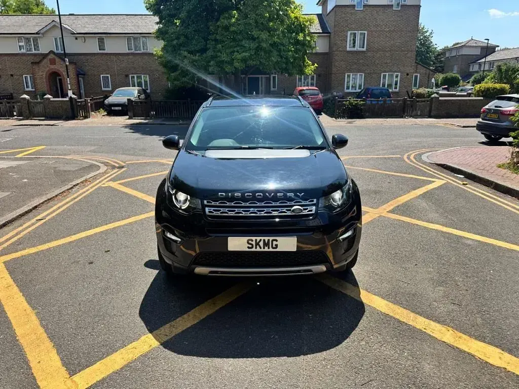 Used Land Rover Discovery Sport HSE 240 HP (176 kW) 2018 Black SUV
