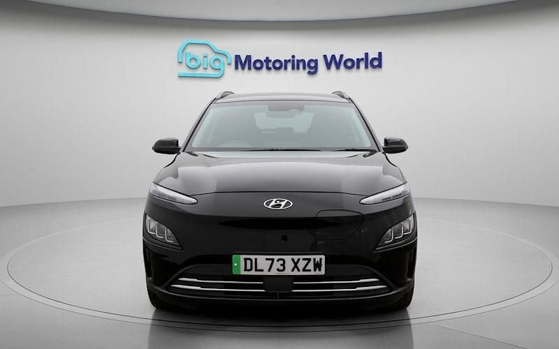 Used Hyundai Kona Premium 100 kW (136 HP) 2022 Black SUV