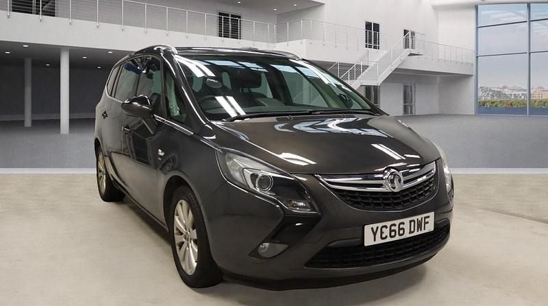 Grey Used 2016 Vauxhall Zafira MPV | £3,990 (Good price) - Image 1/3