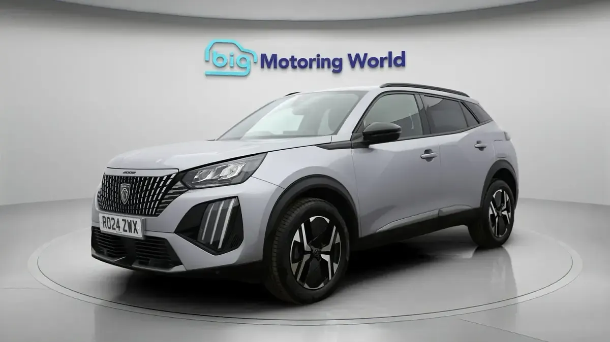 Used Peugeot 2008 Allure 131 HP (96 kW) 2024 Grey SUV