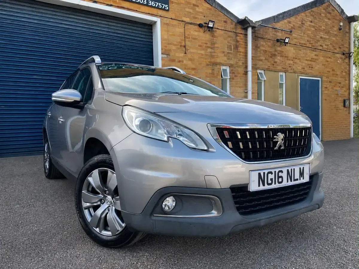 Used Peugeot 2008 Active 82 HP (60 kW) 2016 Grey SUV