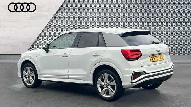 New Audi Q2 S-Line 150 HP (110 kW) 2025 White SUV