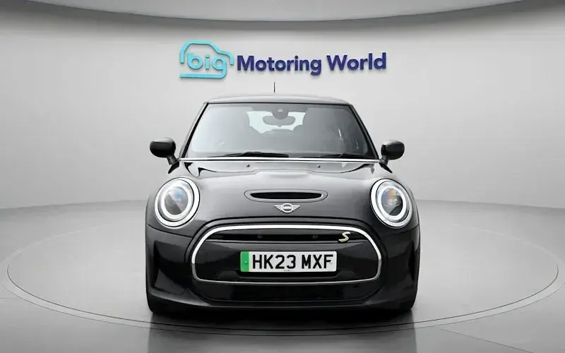 Used Mini Cooper Level 2 135 kW (184 HP) 2023 Hatchback