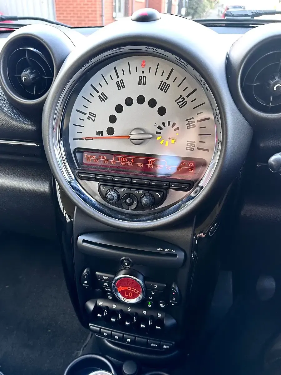 Used Mini ONE 98 HP (72 kW) 2011 Black Hatchback