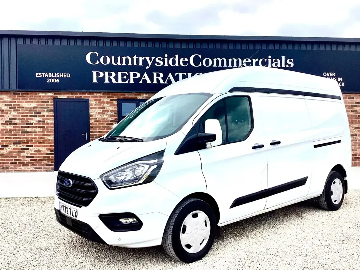 Begagnad Ford Transit Custom Trend 130 HK (95 kW) 2023 Vit Van