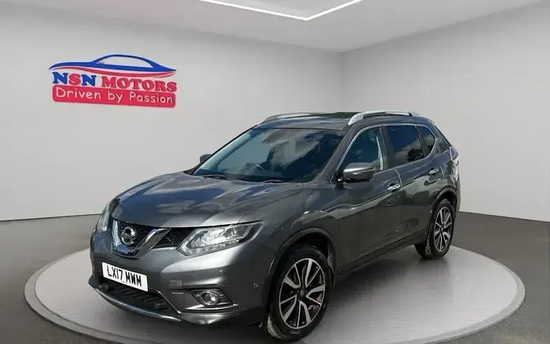 Used Nissan X-Trail Tekna 131 HP (96 kW) 2017 Grey SUV
