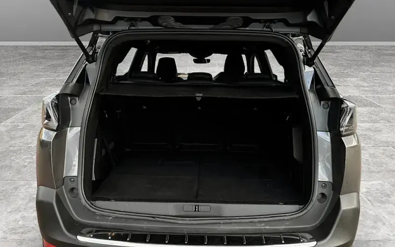 Used Peugeot 5008 Premium 131 HP (96 kW) 2022 Grey SUV