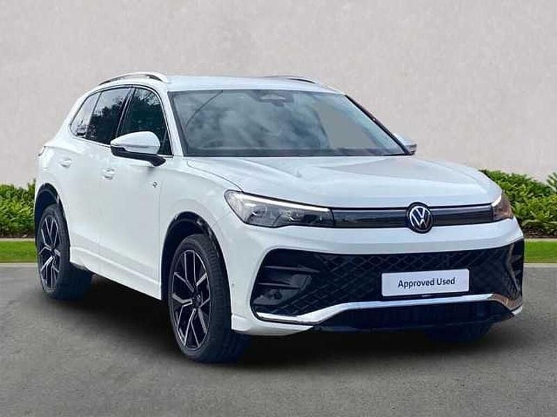 White New 2025 VW Tiguan R-line SUV | £36,999 (Good price) - Image 1/4