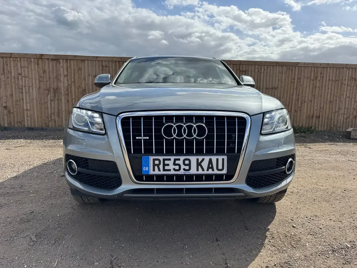 Used Audi Q5 S-Line 270 HP (198 kW) 2009 Grey SUV