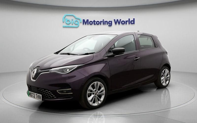 Used Renault Zoe Iconic 100 kW (136 HP) 2024 Hatchback