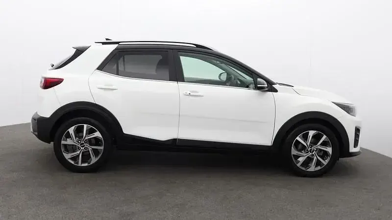 Gebraucht Kia Stonic GT-Line S 118 PS (86 kW) 2023 Weiß SUV
