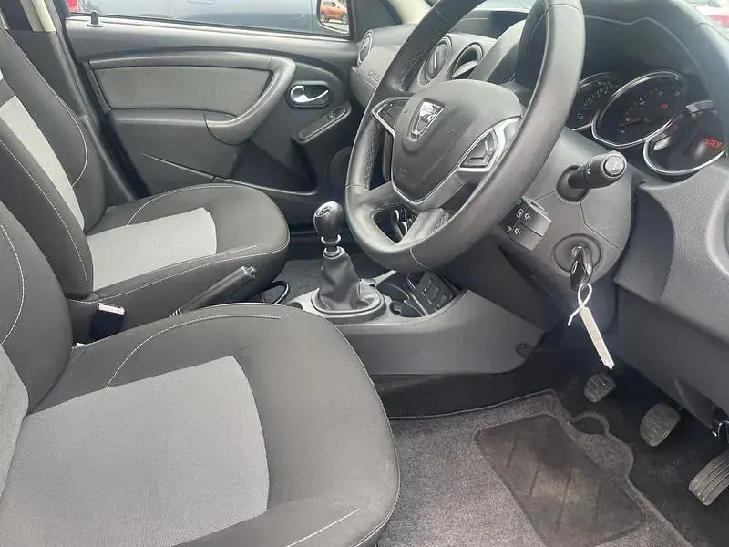 Used Dacia Duster Prestige 123 HP (90 kW) 2018 Blue SUV