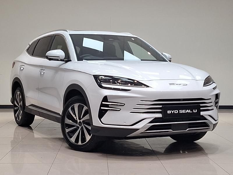 Choice of colours New 2025 BYD Seal U Comfort SUV | £33,595 (Fair price) - Image 1/4