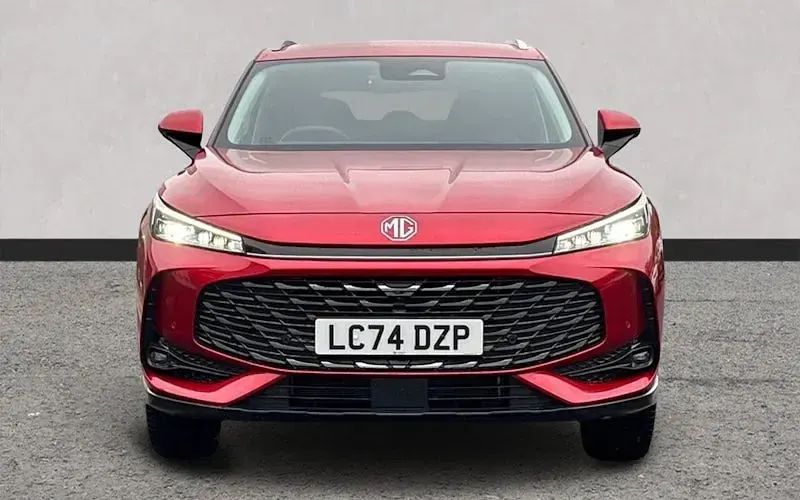 Used MG HS Trophy 170 HP (125 kW) 2024 Tri coat  dynamic red SUV