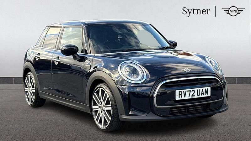 Used Mini Cooper Exclusive 134 HP (98 kW) 2022 Black Hatchback