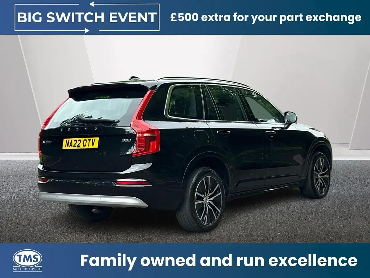 Used Volvo XC90 Momentum 235 HP (172 kW) 2022 Black SUV