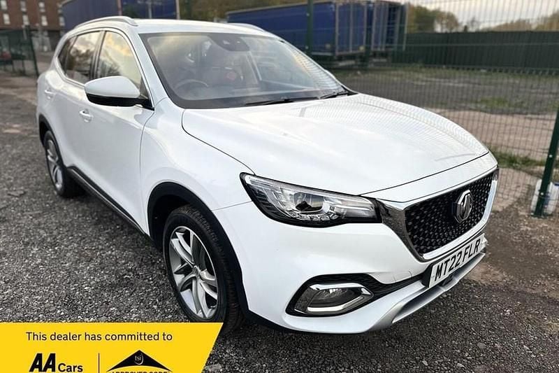 White Used 2022 MG HS Excite SUV | £10,995 (Good price) - Image 1/1