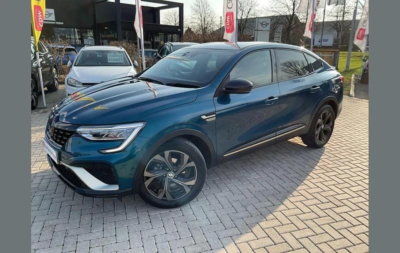 Used Renault Arkana Engineered 140 HP (102 kW) 2023 Blue SUV