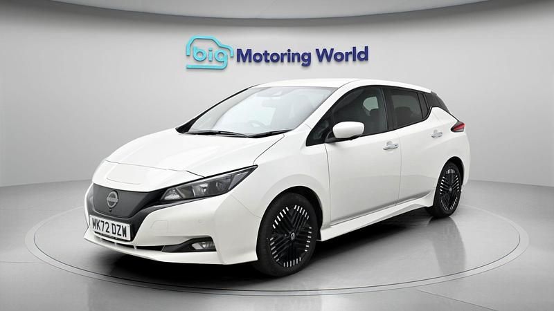 Occasion Nissan Leaf N-Connecta 110 kW (150 ch) 2023 Blanc Citadine