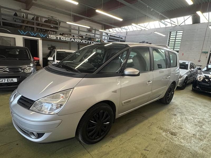 Usado Renault Grand Espace 150 HP (110 kW) 2008 Prateado Monovolume