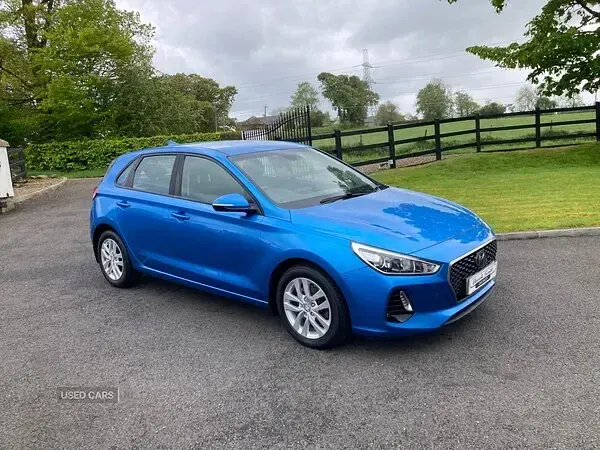 Used Hyundai i30 SE 120 HP (88 kW) 2017 Blue Hatchback